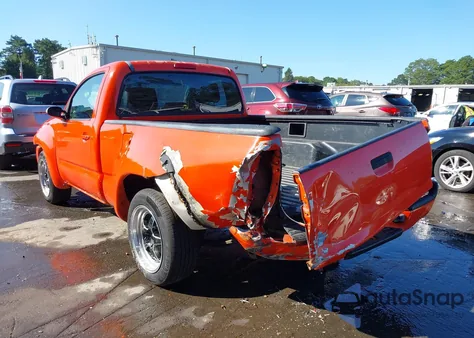2008 Toyota Tacoma z USA, uszkodzony, nr VIN 5TENX22N38Z528424